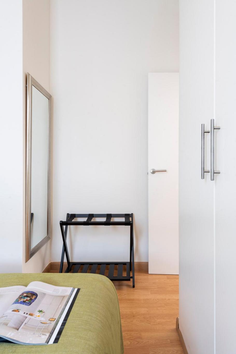 Apartamento Familiar Nuevo De Diseno En La Mejor Zona De Triana, Parking Included Siviglia Esterno foto