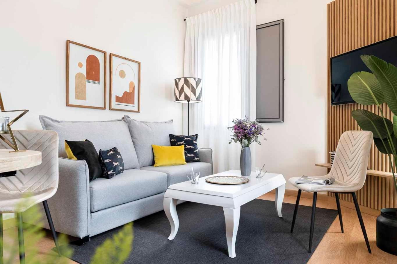 Apartamento Familiar Nuevo De Diseno En La Mejor Zona De Triana, Parking Included Siviglia Esterno foto